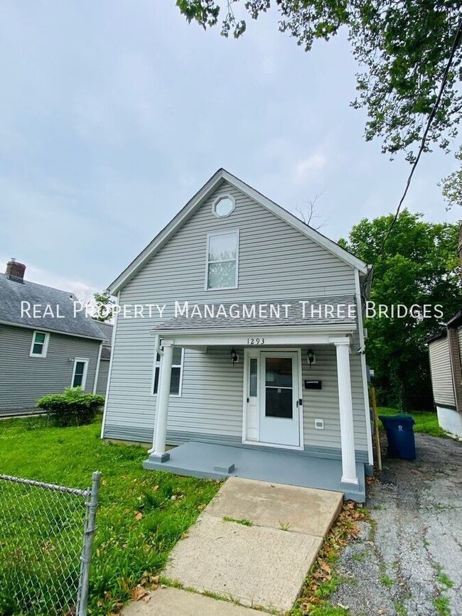 1293 Purcell Ave