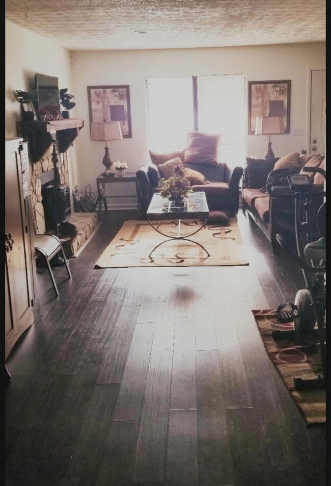 Photo - 2368 Wingfoot Pl