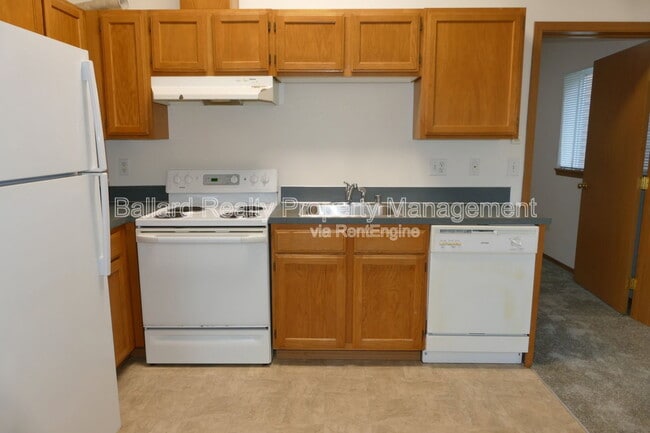 Photo - 1550 NW 51st St Unit 1