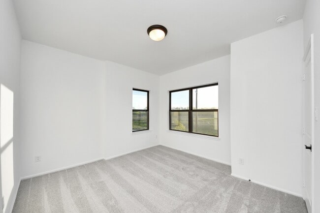 Photo - 10706 Ursa St
