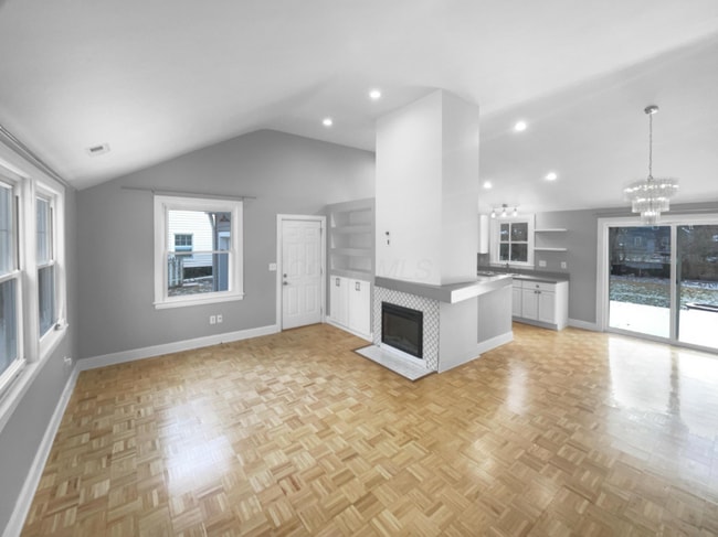 Photo - 281 E Selby Blvd