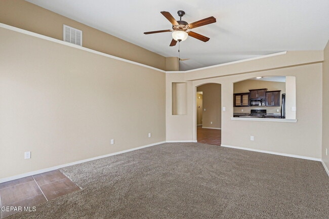 Photo - 4976 Joe Castillo St