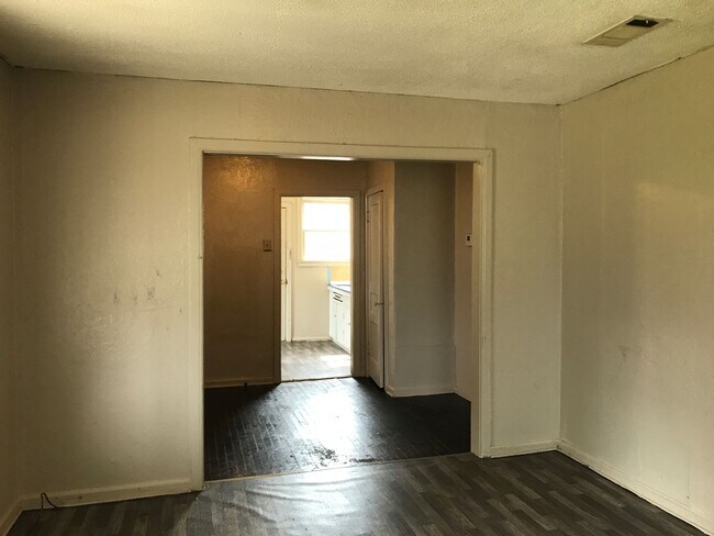 Photo - 32 Kent - Alexandria, off Rapides Ave