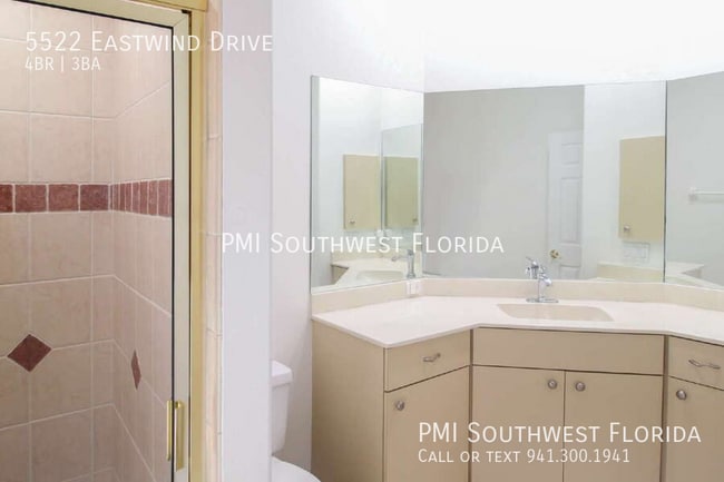 Photo - 5522 Eastwind Dr