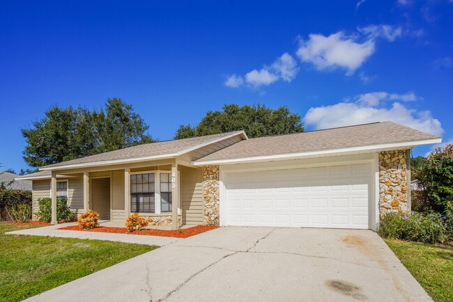 Photo - 403 Blueberry Dr