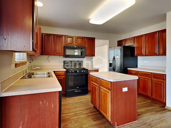 Photo - 13184 W Yorkshire Ln