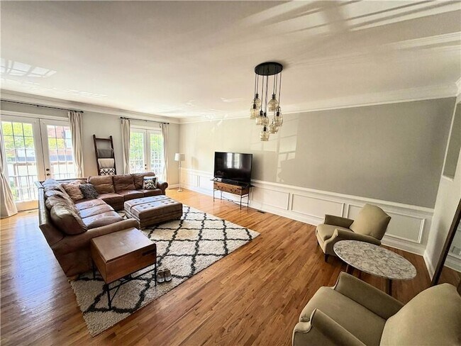Photo - 3008 Riverstone Tr