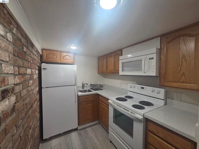 Photo - 3851 Vineyard Ave Unit D