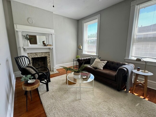 Photo - 3007 California Ave