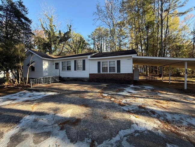 Building Photo - 14661 Veterans Memorial Hwy