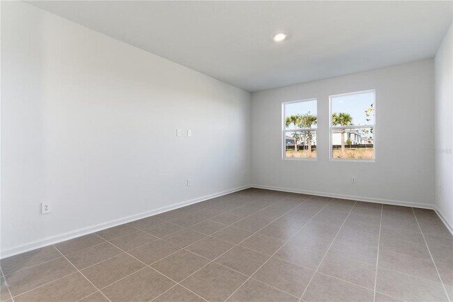 Photo - 2959 Maloof Dr