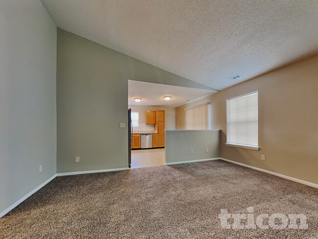 Photo - 4900 Hunters Run