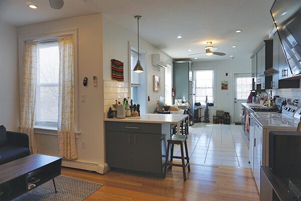 Photo - 27 Lambert St Unit 2L