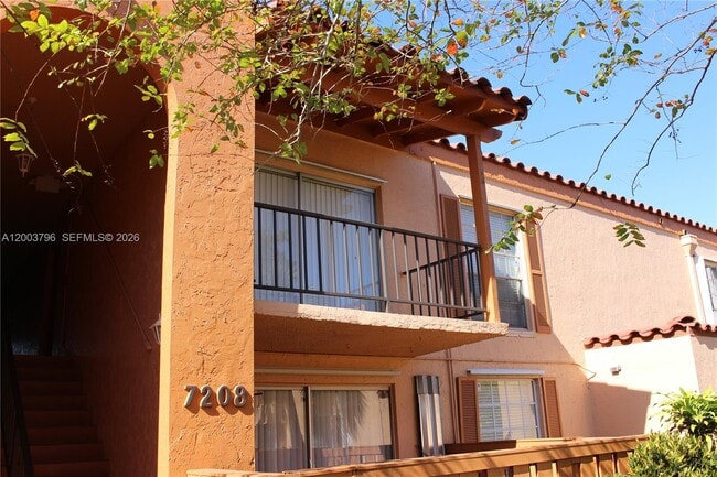 Photo - 7208 Fairway Dr Unit I8