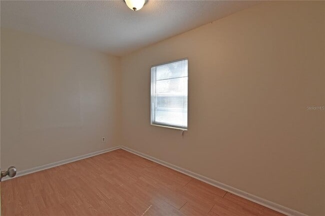 Photo - 12422 N Howard Ave