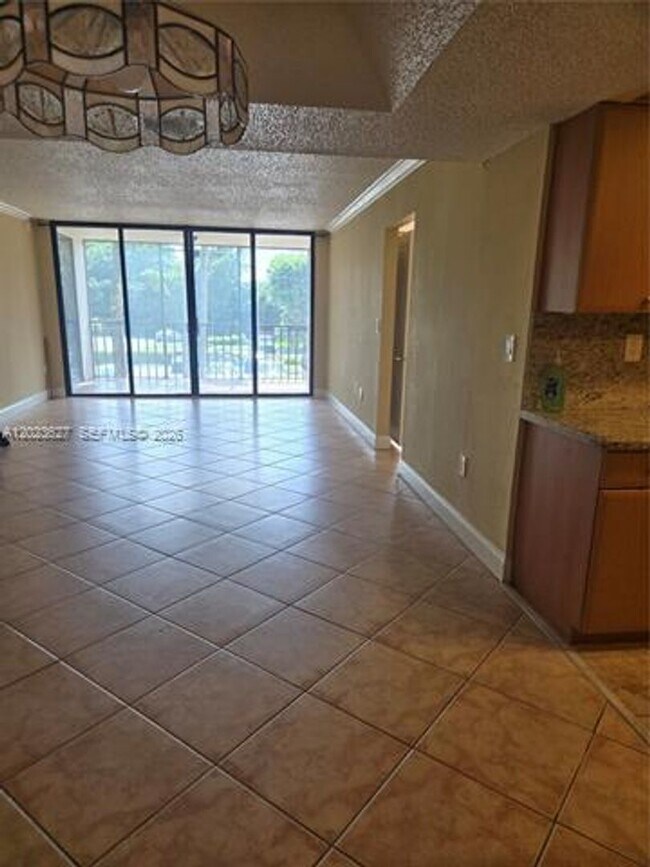 Photo - 9735 NW 52nd St