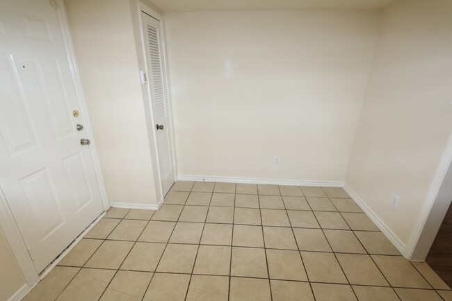 Photo - 8619 Parasol Ln