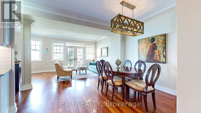 Photo - 10 Boardwalk Ave