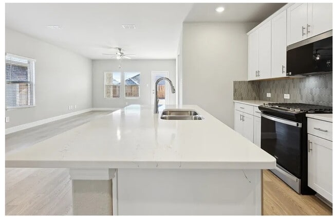 Building Photo - 510 Blanton St