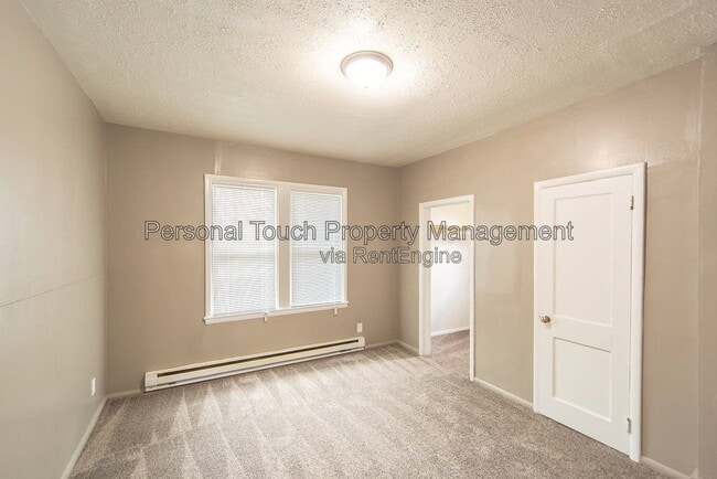 Photo - 1422 11th St N
