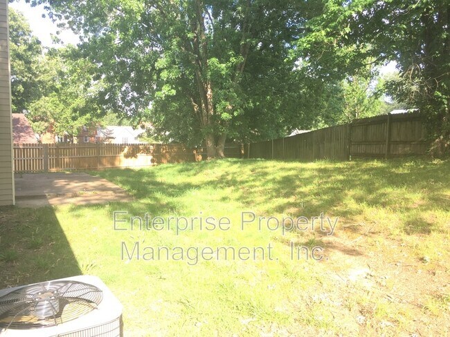 Photo - 7019 Shadow Oaks Dr