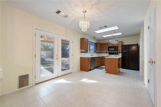 Photo - 102 Presidio Dr