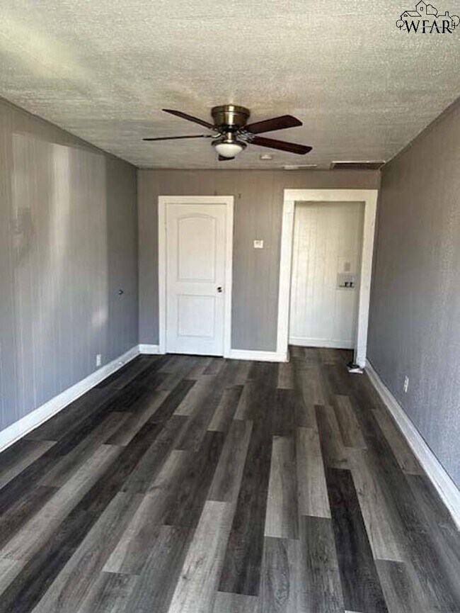 Photo - 1011 16th St