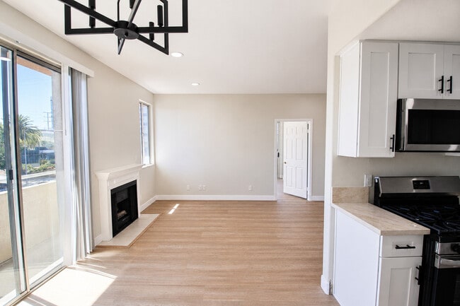 Photo - 2524 S Sepulveda Blvd