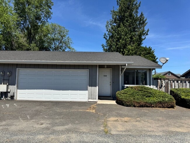 B1003 - B1003 Apartment Unit b