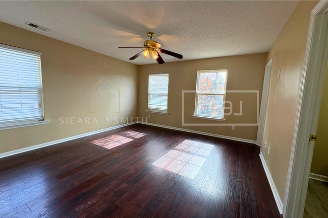 Photo - 6013 Silkwater Ct