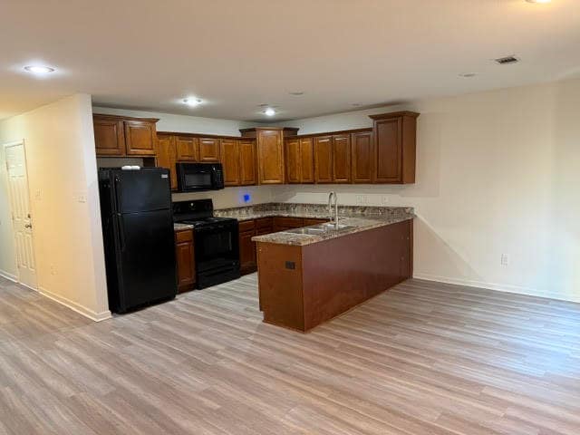 Photo - 2035 Tyler St