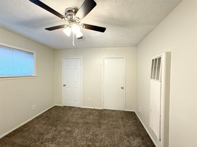 Building Photo - 3629 N MacGregor Way Unit 3