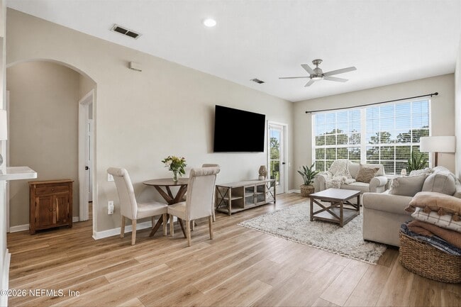 Building Photo - 7990 Baymeadows Rd Unit 727