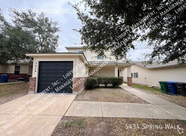 Building Photo - Renovated 3 Bed 2.5 Bath Home Near Madison...