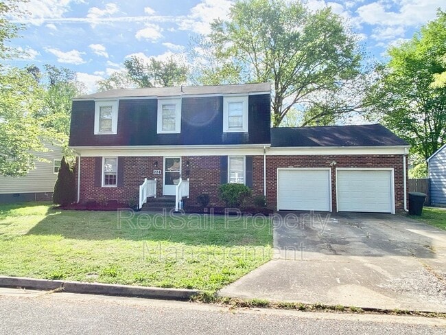 Photo - 224 Saddler Dr