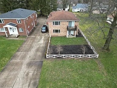 Building Photo - 7120-7122-7122 Glendale Ave