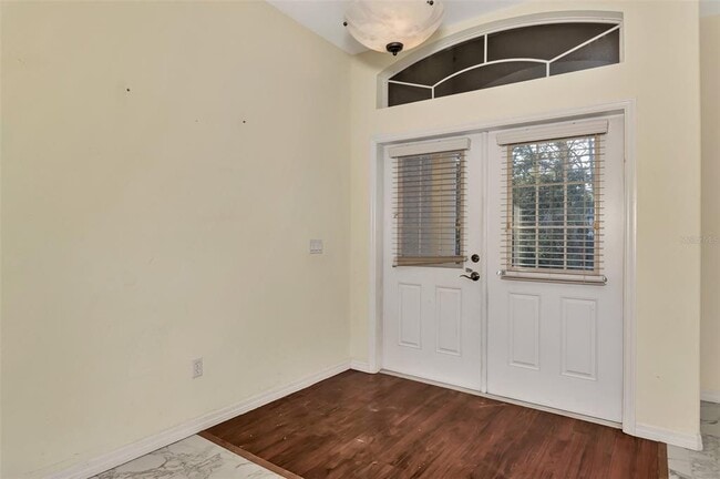 Photo - 2280 De Vore St