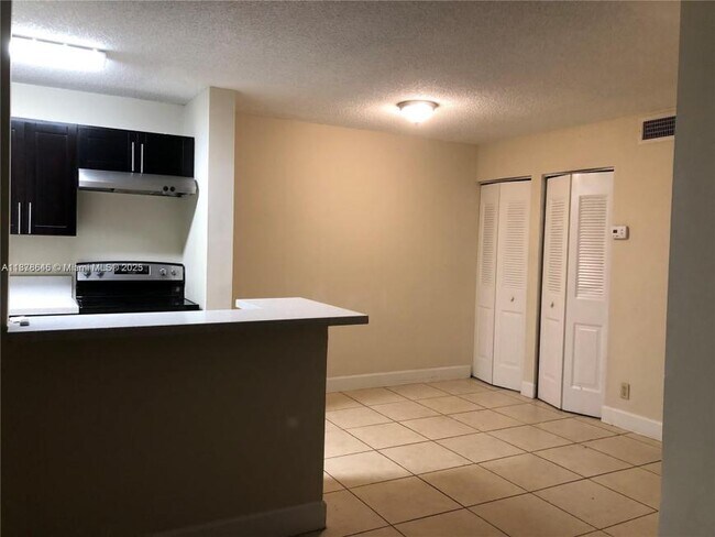 Photo - 2 bedroom in Plantation FL 33324
