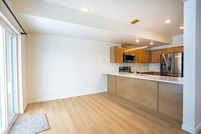 Photo - 1967 S Cherry Ln