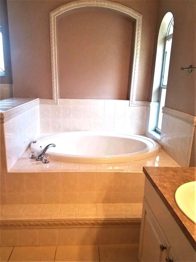 Photo - 9260 Sedgefield Rd