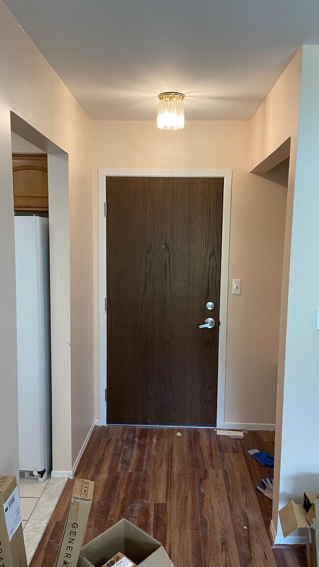 Photo - 30535 W 14 Mile Rd Unit 1