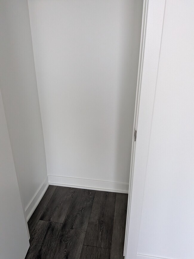 Photo - 6 flavelle trail Unité 2 bedroom 1 washroom condo