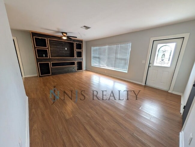 Photo - Beautiful 4/2/2 home with a POOL, 1700 Sq. Ft. with fenced yard, TONS of renovations