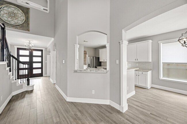 Photo - 7531 Fall Creek Bend Ct