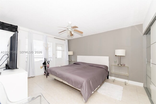 Photo - 525 Meridian Ave Unit 204