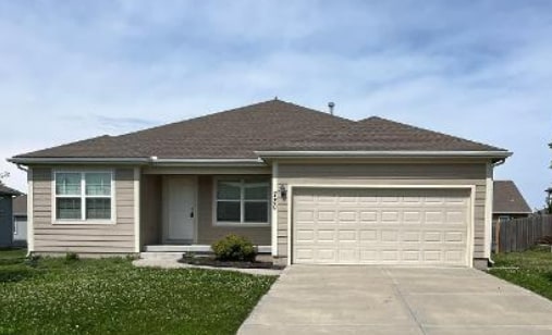Photo - 730 S Cypress St House