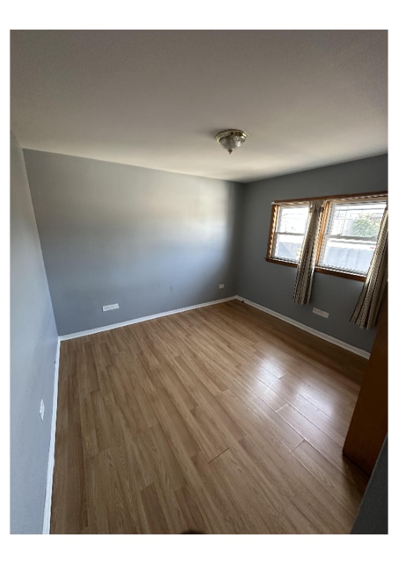 Building Photo - 3110 W 59th St Rental