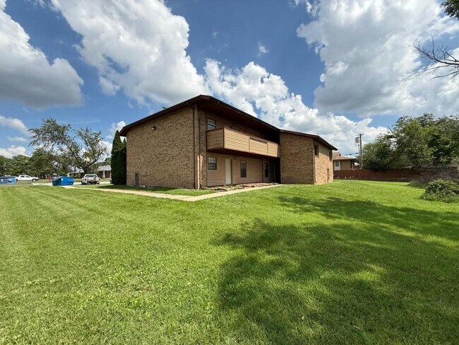 Photo - 122 Fairway Ave