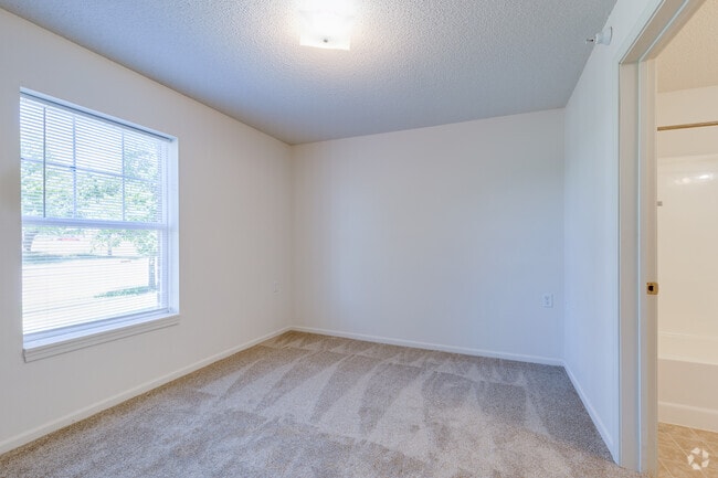 Sibley Cove - 3BD-2BA - Bedroom 1