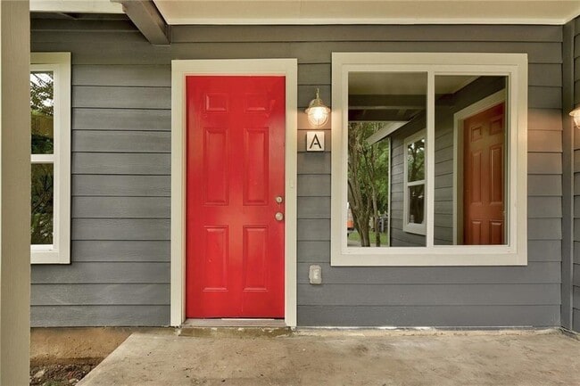 Photo - 7504 Carver Ave